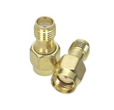 Conector Adaptador SMA hembra a RP-SMA macho